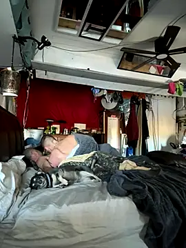 Snapshot of PeytonJohnn chatting on December 1, 4:12 pm PeytonJohnn online show from December 1, 4:12 pm