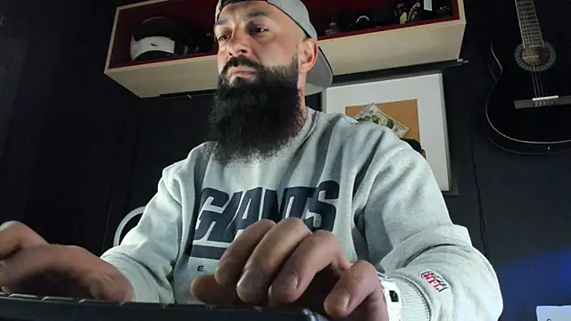 axxelrich  online show from February 8, 6:43 am