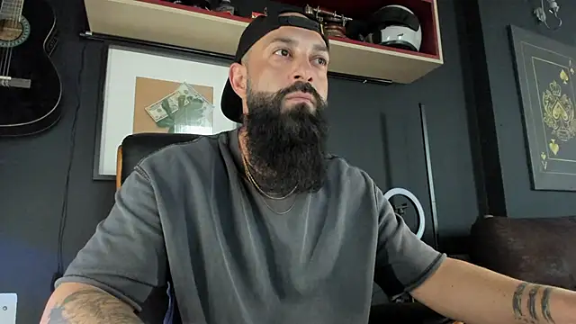 axxelrich  online show from February 15, 10:33 am