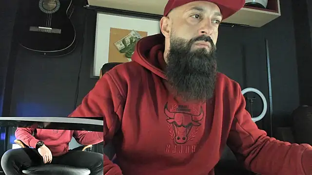 axxelrich  online show from February 18, 5:42 am