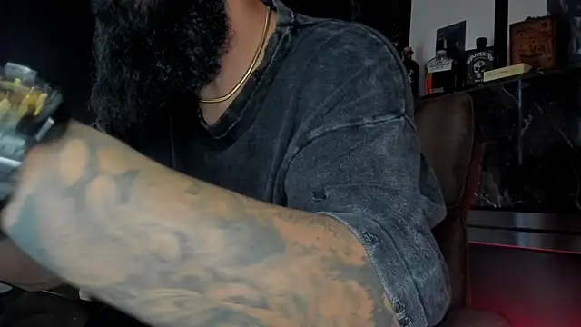 axxelrich  online show from October 7, 4:53 am