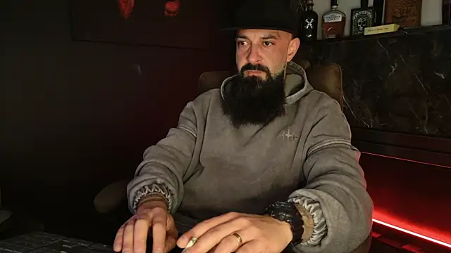 axxelrich  online show from December 2, 5:46 am