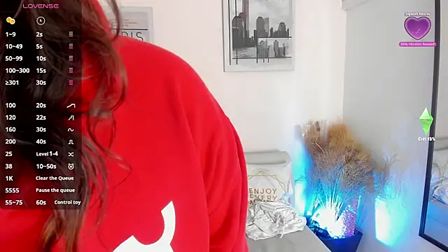 katy giil online show from December 12, 8:21 pm