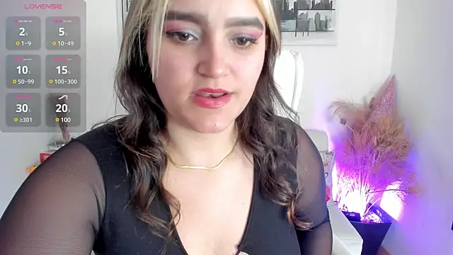 katy giil online show from March 11, 7:36 pm