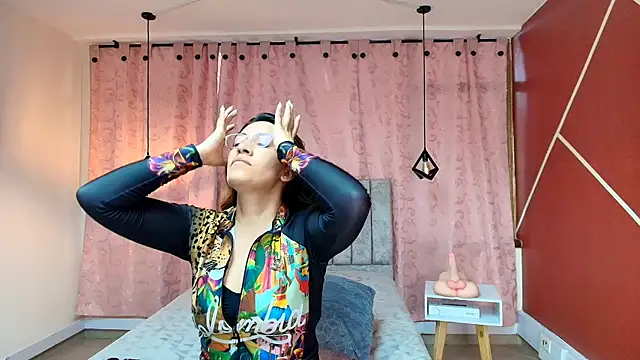 Snapshot of VioletaScott_ chatting on January 10, 12:36 pm VioletaScott online show from January 10, 12:36 pm