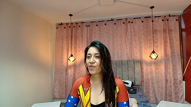 Snapshot of VioletaScott_ chatting on October 8, 1:20 pm VioletaScott online show from October 8, 1:20 pm