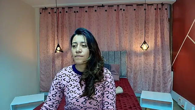 Snapshot of VioletaScott_ chatting on October 16, 2:51 pm VioletaScott online show from October 16, 2:51 pm