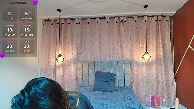 Snapshot of VioletaScott_ chatting on November 5, 12:16 pm VioletaScott online show from November 5, 12:16 pm