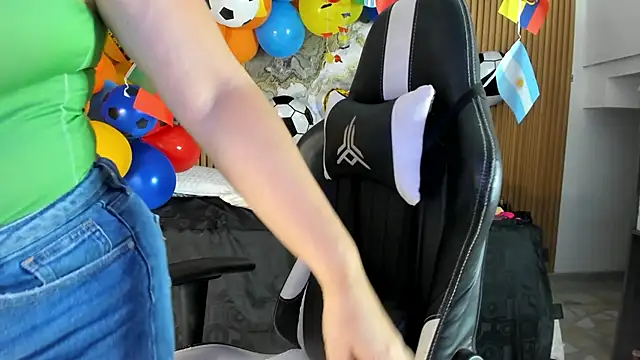 Danna topless online show from June 29, 12:27 pm