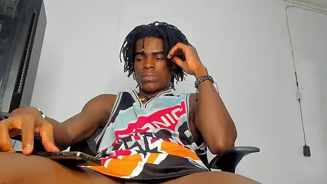 Snapshot of darwinjhonson chatting on December 12, 10:24 am darwinjhonson online show from December 12, 10:24 am