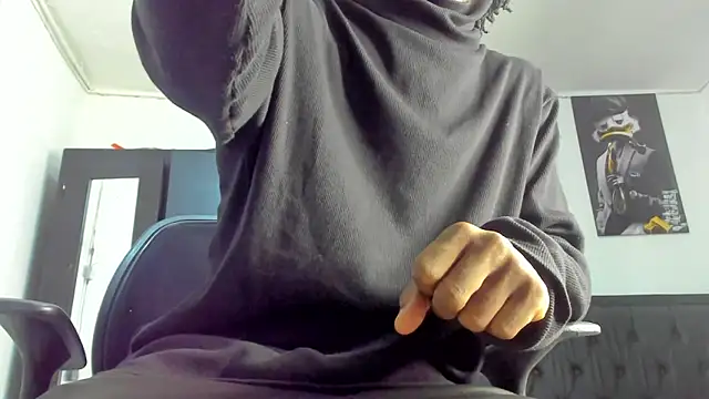 Snapshot of darwinjhonson chatting on December 18, 1:02 pm darwinjhonson online show from December 18, 1:02 pm