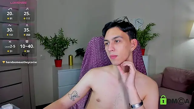 Ul Tima online show from December 16, 4:45 am