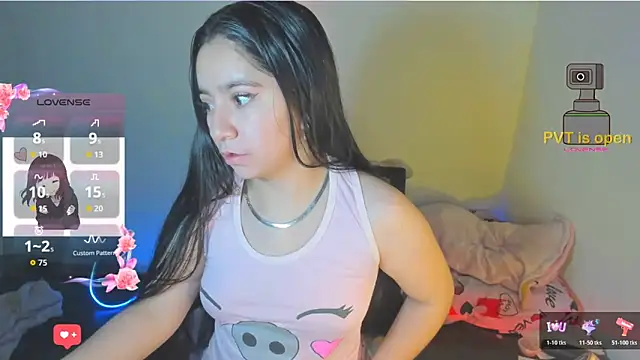 litle mily  online show from December 19, 1:56 am