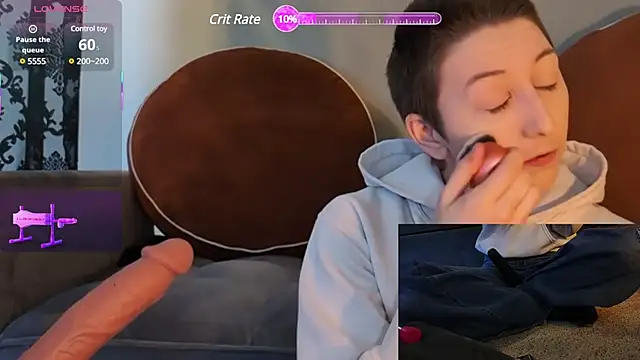 lovelylucyy online show from March 10, 8:23 pm