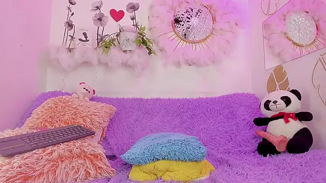 Snapshot of Ariadna_Evangeline chatting on December 15, 5:17 pm Ariadna Evangeline online show from December 15, 5:17 pm