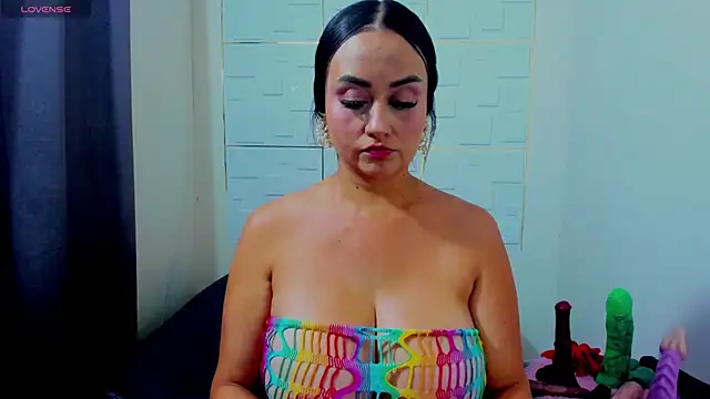 IsaSixty9 online show from February 28, 8:50 pm