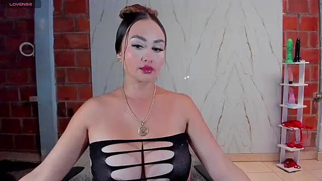 IsaSixty9 online show from March 15, 4:35 pm