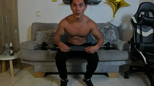 julian wallace online show from November 15, 7:10 pm