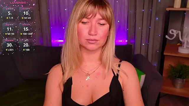 MilaBott online show from March 7, 6:33 pm