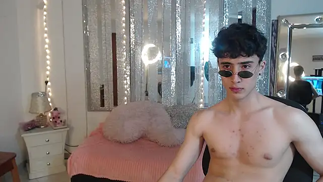 Snapshot of gojo_satoru_18 chatting on January 24, 3:02 pm gojo satoru 18 online show from January 24, 3:02 pm