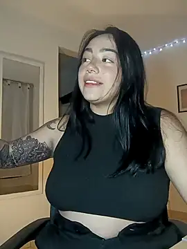 Snapshot of helena_smith chatting on December 23, 4:12 am helena smith online show from December 23, 4:12 am