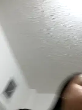 Snapshot of helena_smith chatting on February 14, 4:04 am helena smith online show from February 14, 4:04 am