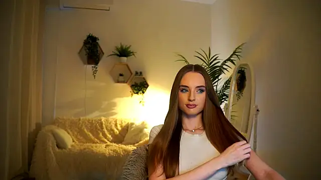 petitegonwiild online show from January 27, 7:46 pm