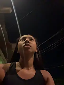 Snapshot of GabrielaLugo chatting on July 6, 1:57 am GabrielaLugo online show from July 6, 1:57 am