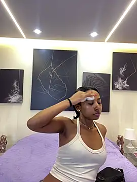 Snapshot of GabrielaLugo chatting on July 30, 11:53 am GabrielaLugo online show from July 30, 11:53 am