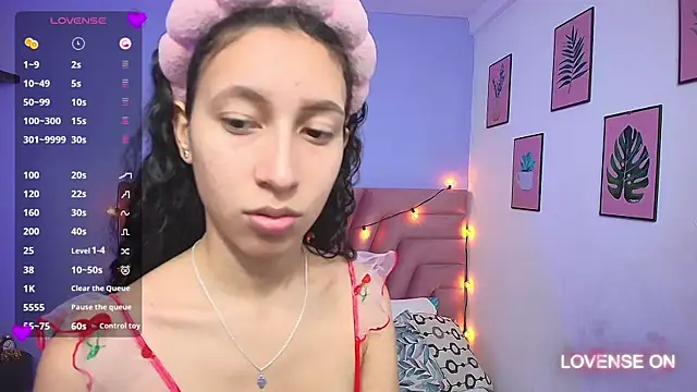 Beautifulskinny18 online show from March 6, 7:54 pm