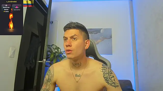 Yeiko Romero  online show from October 27, 6:56 pm