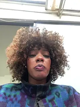 TIFFANYYSTAR online show from January 17, 2:28 pm