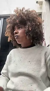 TIFFANYYSTAR online show from March 4, 1:59 pm