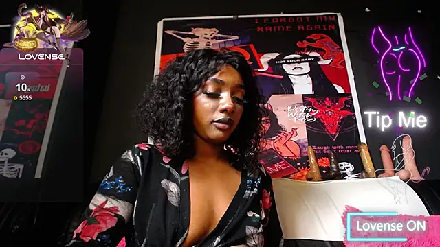 TIFFANYYSTAR online show from March 15, 8:21 pm