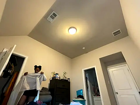 Snapshot of wynterheat chatting on November 5, 7:03 pm wynterheat online show from November 5, 7:03 pm