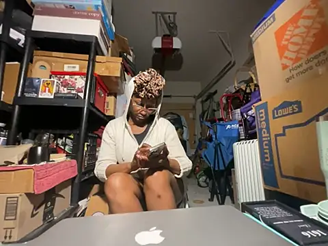 wynterheat online show from March 10, 9:14 am