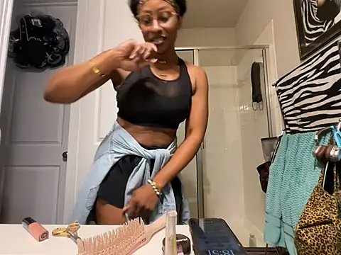 wynterheat online show from July 22, 11:51 pm