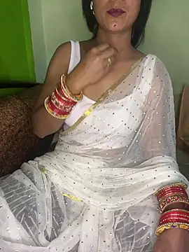PUNAM BABY1 online show from April 25, 6:27 pm