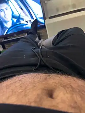 Snapshot of tikitaka97 chatting on December 19, 6:56 pm tikitaka97 online show from December 19, 6:56 pm