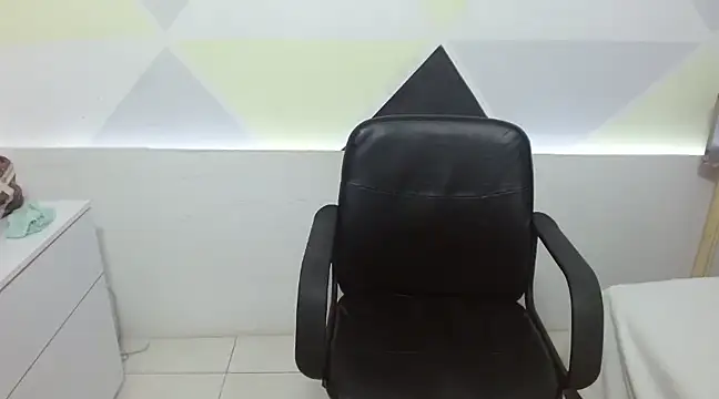 Suxxxy  online show from February 3, 10:54 pm