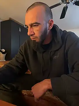 Snapshot of donnuozfutura chatting on January 23, 9:29 am donnuozfutura online show from January 23, 9:29 am