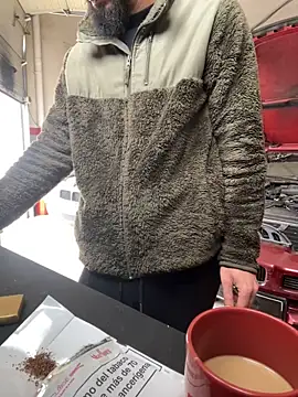 Snapshot of donnuozfutura chatting on March 11, 9:56 am donnuozfutura online show from March 11, 9:56 am