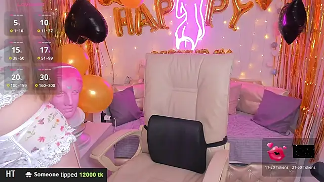 Snapshot of Kristy_bysty chatting on October 27, 1:31 am Kristy bysty online show from October 27, 1:31 am