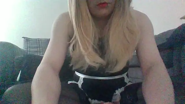 Snapshot of bethanyrosesissy chatting on June 1, 5:58 pm bethanyrosesissy online show from June 1, 5:58 pm