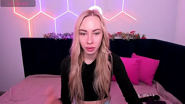 Diana Garrett online show from December 29, 1:45 am