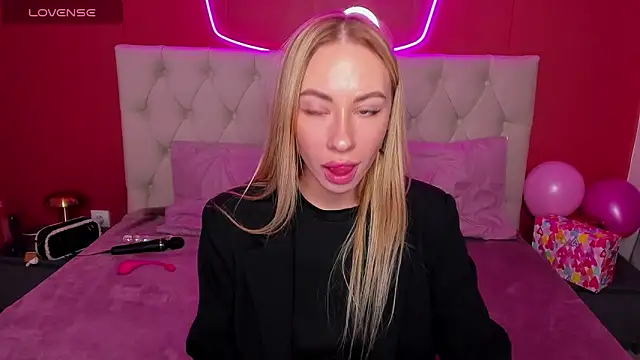 Diana Garrett online show from February 14, 8:52 am