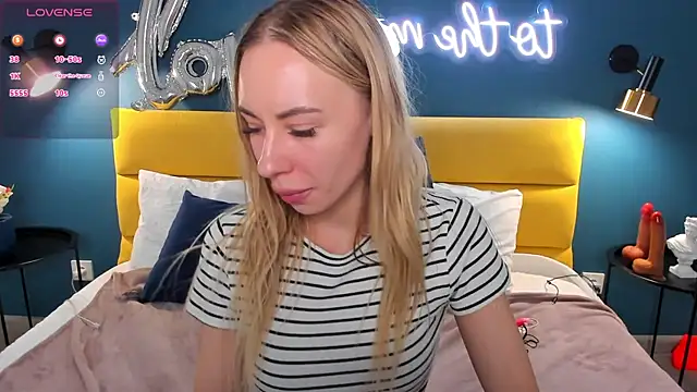 Diana Garrett online show from March 3, 5:31 am