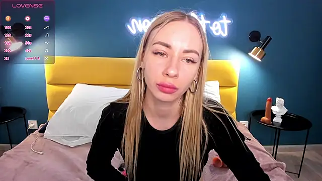 Diana Garrett online show from March 9, 5:00 am