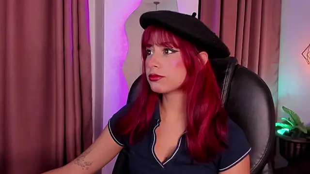 cloe  palmer online show from March 11, 12:06 pm