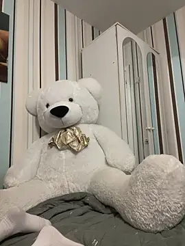 Liya my online show from December 22, 5:21 pm